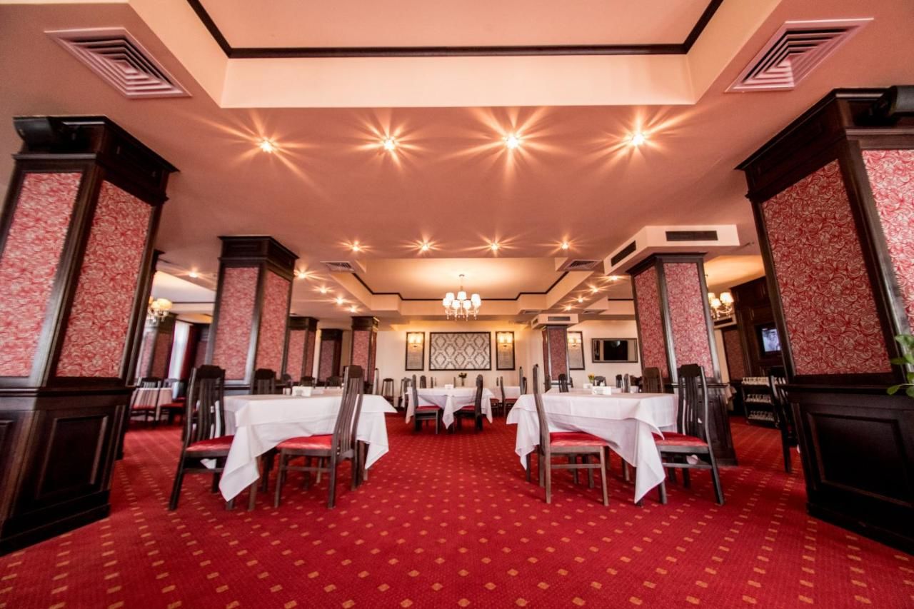 Отель Hotel AmaDeus Фокшани-19
