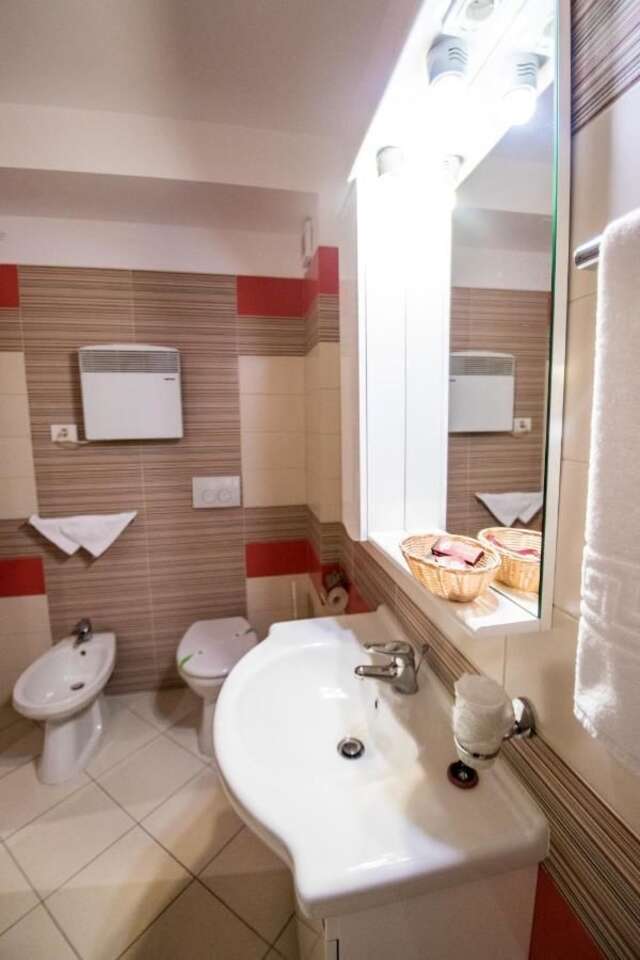 Отель Hotel AmaDeus Фокшани-29